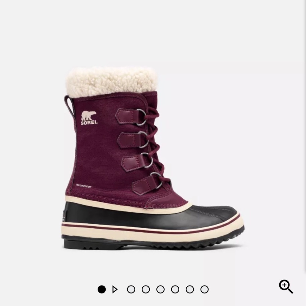 8 Sorel Winter Carnival Dalia Purple Black Boots